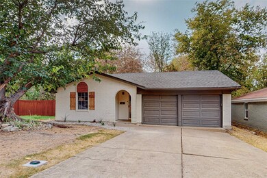 824 Rumfield Rd, Fort Worth, TX 76108 - photo 3