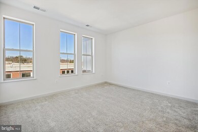 10755 Fairgrounds Dr unit 406, Fairfax, VA 22030 - photo 6
