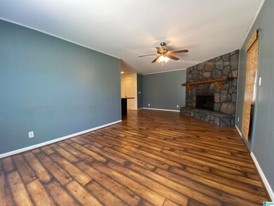 2700 Daffodil Ave, Bessemer, AL 35023 - photo 7