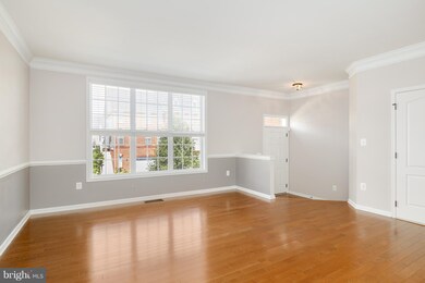 43267 Mitcham Square, Ashburn, VA 20148 - photo 4