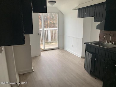 405-407 E Main St, Plymouth, PA 18651 - photo 3