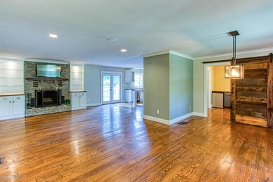 3600 New Moody Ln-5