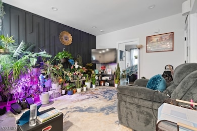 46 N Jefferson St, Orange, NJ 07050 - photo 6