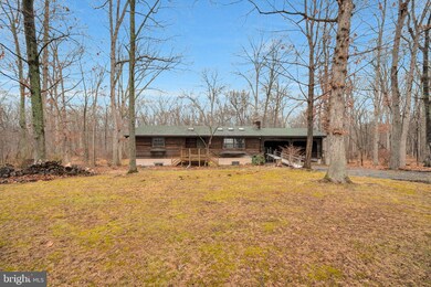 16504 Gaines Rd, Broad Run, VA 20137 - photo 3