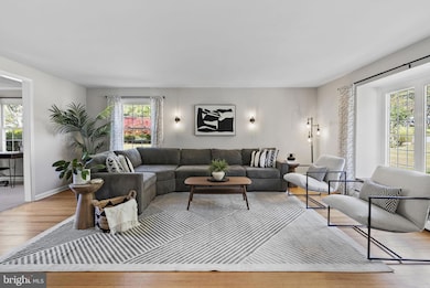 90 Peck Rd, Downingtown, PA 19335 - photo 6