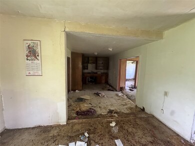 8817 Dandy St, Houston, TX 77016 - photo 4