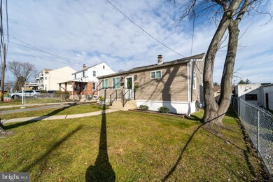 310 Springfield Ave, Folsom, PA 19033 - photo 3