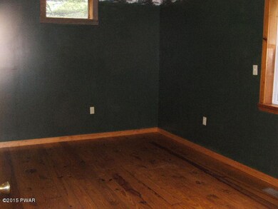 124 Corkys Rd, Hawley, PA 18428 - photo 6
