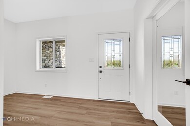 789 Cirque Dr, Crown Point, IN 46307 - photo 2