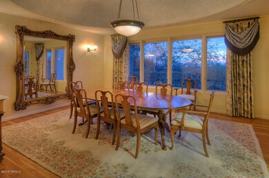 Gorgeous Dining Room