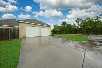 2 car garage with plenty of driveway space.