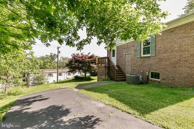 105 Farview Ct, Lutherville Timonium, MD 21093 - photo 4