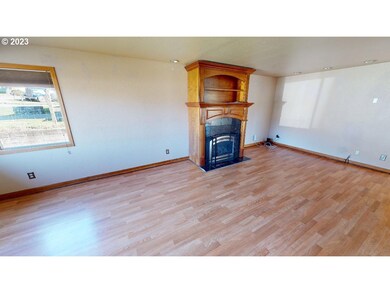 94046 Azalea Ln, Gold Beach, OR 97444 - photo 3