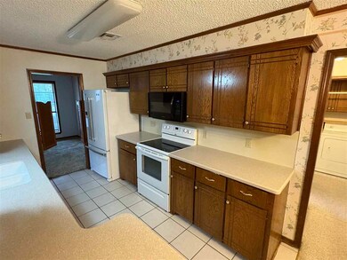 401 SW 78th St, Lawton, OK 73505 - photo 6