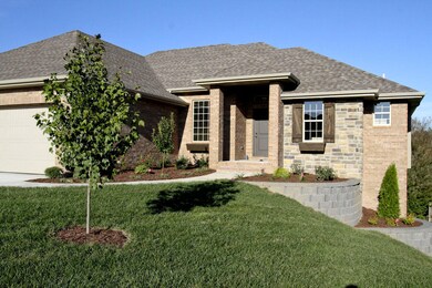 614 N Montclair Way, Nixa, MO 65714 - photo 2