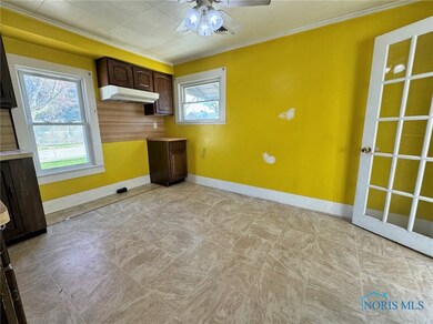 426 Toledo St, Elmore, OH 43416 - photo 6