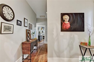 311 E 40th St, Savannah, GA 31401 - photo 6