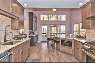 207 Lake Vista Ct, Drums, PA 18222 - photo 7