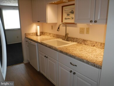 7192 Glenmeadow Ct, Frederick, MD 21703 - photo 4