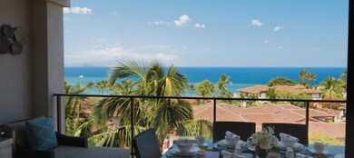 Panoramic ocean views, including stunning sights of Molokini and the outer islands with dining for six on your private (patio) lanai.