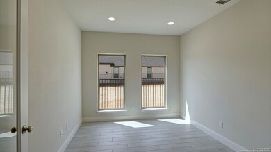 24033 Sidehill Lie, San Antonio, TX 78261 - photo 7
