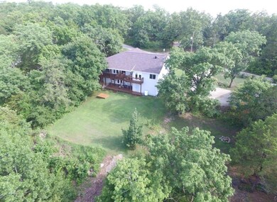 Lehr Back yard to lake