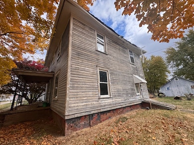 309 W Commercial St, Neponset, IL 61345 - photo 2