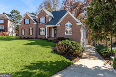 5926 Mount Water Trail, Buford, GA 30518 - photo 4