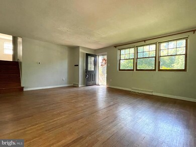 15 E Golf Club Ln, Paoli, PA 19301 - photo 4