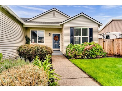 1528 Adelman Loop, Eugene, OR 97402 - photo 3