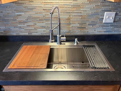 New Kitchen Sink