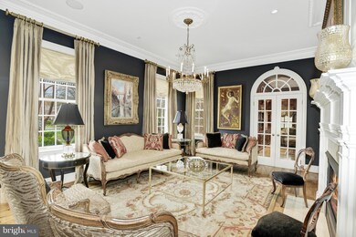 8610 Country Club Dr, Bethesda, MD 20817 - photo 7