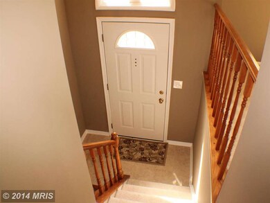 16133 Olmstead Ln, Woodbridge, VA 22191 - photo 2