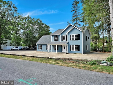 201 Maple Blvd, Orwigsburg, PA 17961 - photo 2