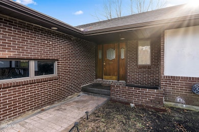 722 Feura Bush Rd, Delmar, NY 12054 - photo 2