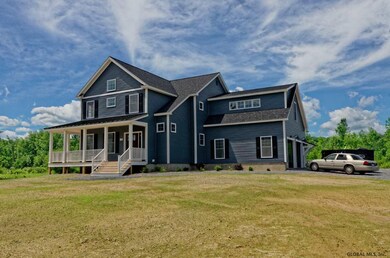 117 Crane St, Schenectady, NY 12302 - photo 2