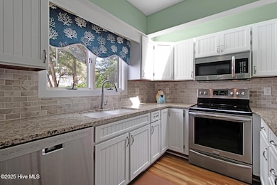 570 Coral Dr unit 3, Atlantic Beach, NC 28512 - photo 4