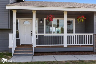 02-Exterior_Front Door_IMG_1968