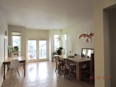 FORMAL DINING