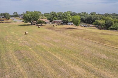 7431 Briar Rd, Azle, TX 76020 - photo 5