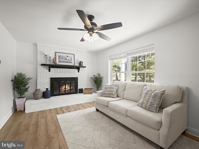 3045 Holland Cliffs Rd, Huntingtown, MD 20639 - photo 4