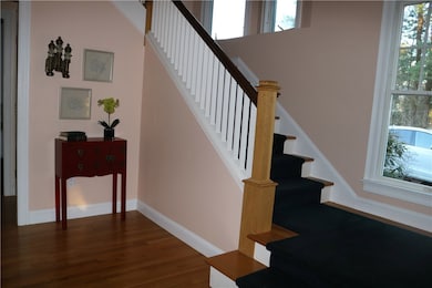 10 Oyster Point, Warren, RI 02885 - photo 5