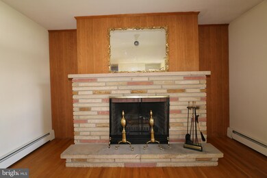 19813 Evelyn Ave, Hagerstown, MD 21742 - photo 3