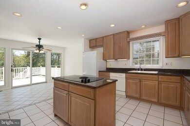 5834A Stevens Rd, White Marsh, MD 21162 - photo 6