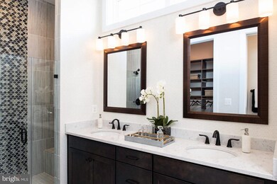 42827 Beaver Crossing Square, Ashburn, VA 20148 - photo 6