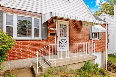 6230 Stover Ave, Cincinnati, OH 45237 - photo 2