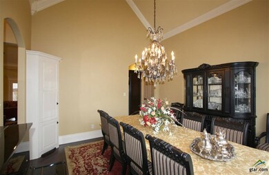 8422 Castleton Way, Tyler, TX 75703 - photo 3