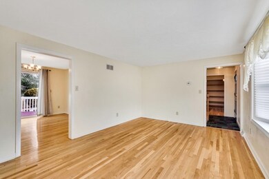 13 Mashpee Cir, Northborough, MA 01532 - photo 6