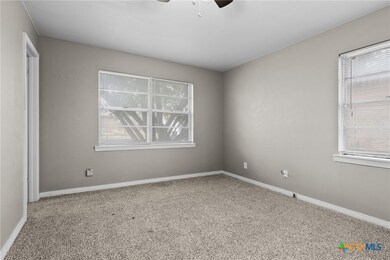 110 North Dr, Copperas Cove, TX 76522 - photo 7