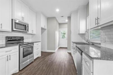 426 W Coffin St, Denison, TX 75020 - photo 7